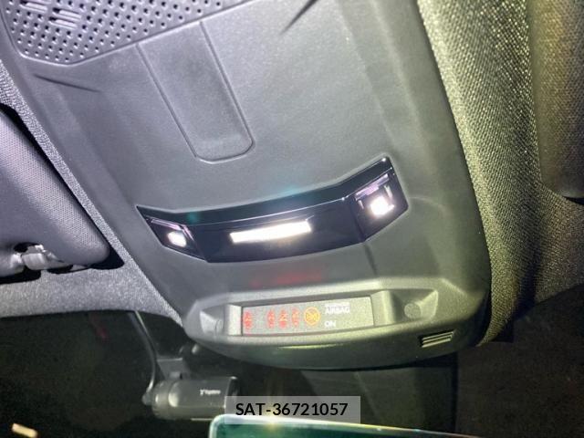 Peugeot 2008 2020-12 1322874-25