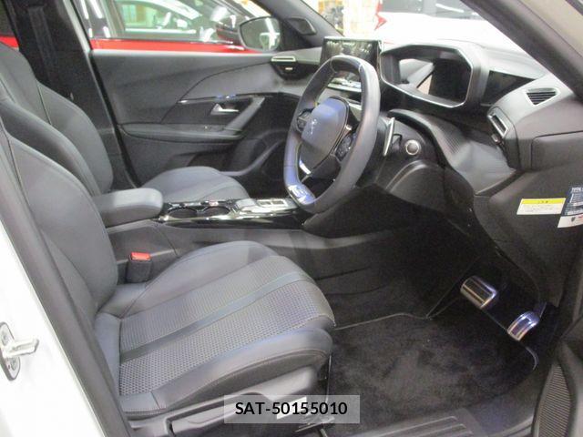 Peugeot 2008 2023-03 1386721-3
