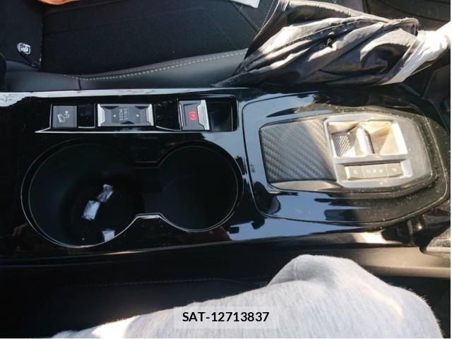 Peugeot 2008 2023-01 1827912-10