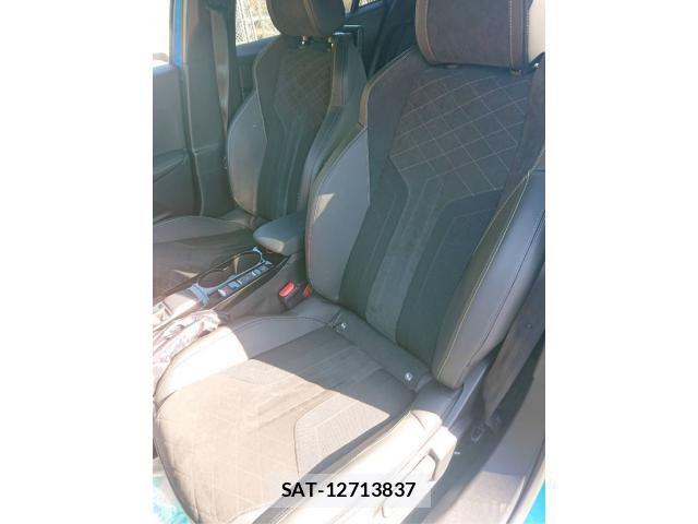 Peugeot 2008 2023-01 1827912-14