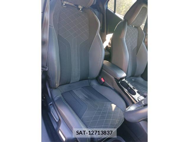 Peugeot 2008 2023-01 1827912-15