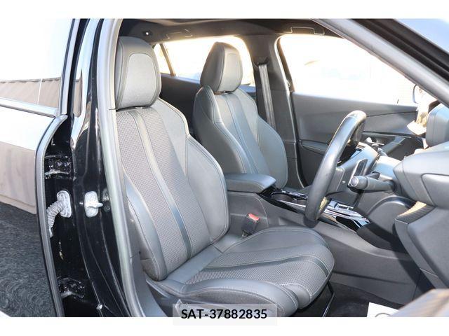Peugeot 2008 2023-05 2673730-10