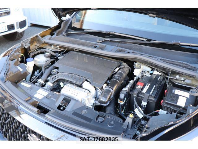 Peugeot 2008 2023-05 2673730-18