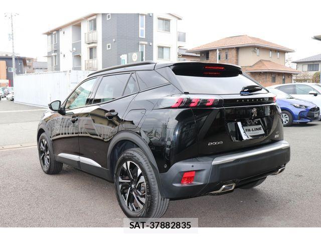 Peugeot 2008 2023-05 2673730-7