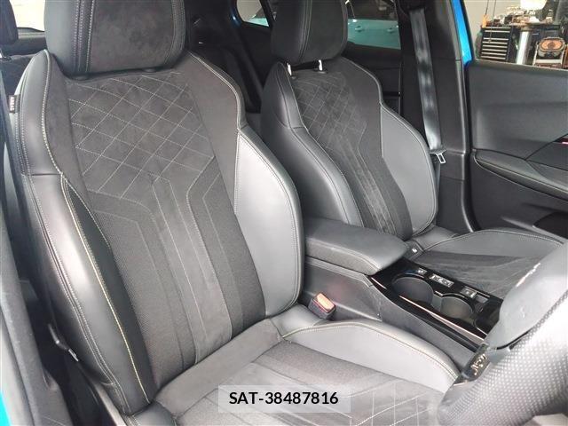 Peugeot 2008 2022-03 3774062-11