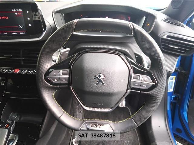 Peugeot 2008 2022-03 3774062-15