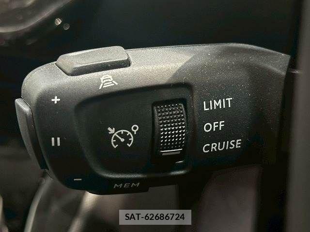 Peugeot 2008 2020-11 4423119-4