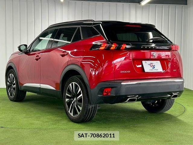 Peugeot 2008 2021-04 4423116-16