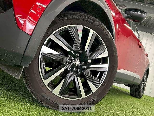 Peugeot 2008 2021-04 4423116-18