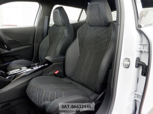 Peugeot 2008 2025-11 4599117-18