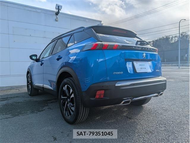Peugeot 2008 2021-01 4976474-6