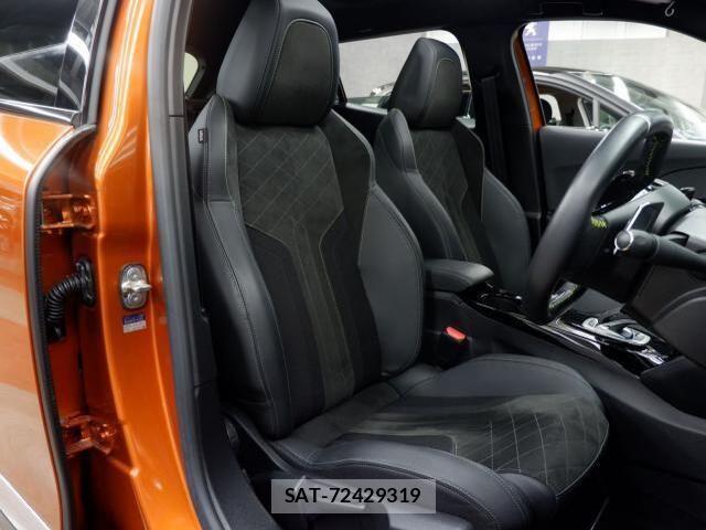 Peugeot 2008 2021-03 5875301-3