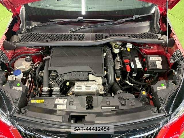 Peugeot 2008 2021-01 6015910-11