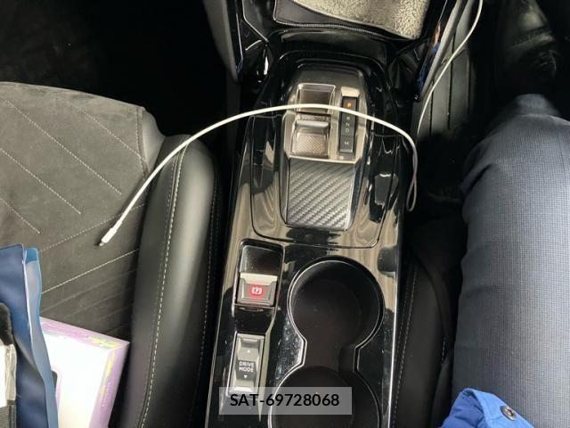 Peugeot 2008 2023-11 6015900-17
