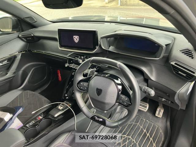 Peugeot 2008 2023-11 6015900-6