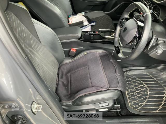 Peugeot 2008 2023-11 6015900-7