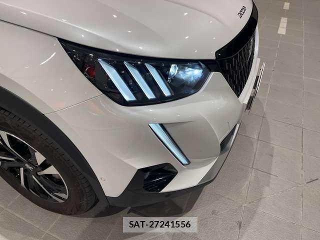 Peugeot 2008 2022-08 6305862-16
