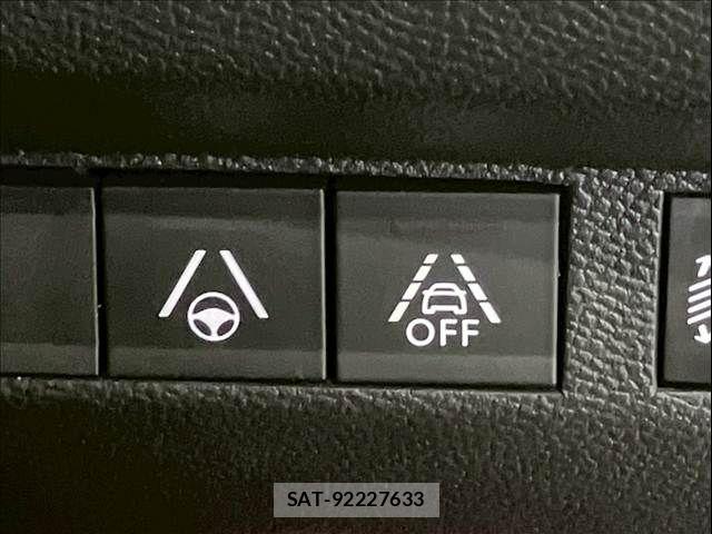 Peugeot 2008 2021-05 6546420-8