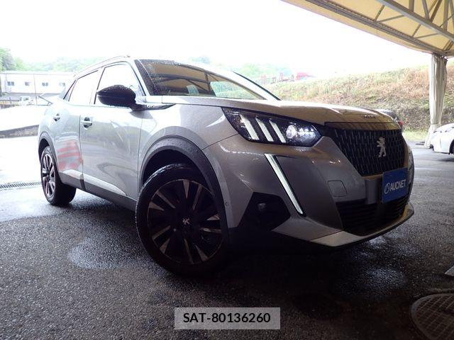 Peugeot 2008 2021-06 6614074-0