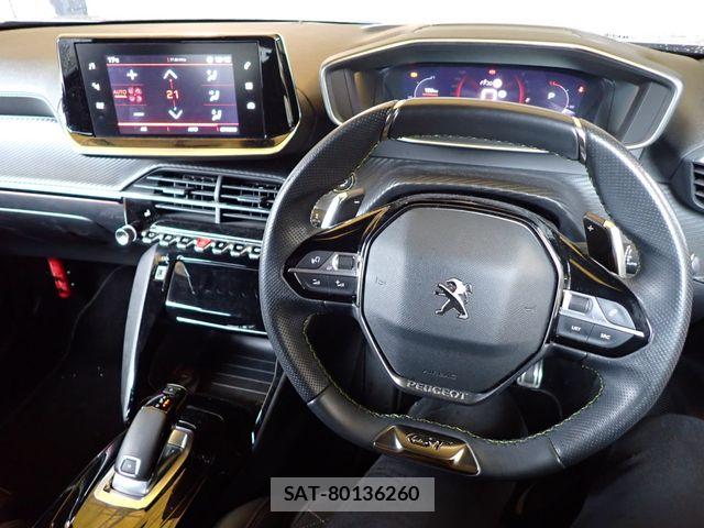 Peugeot 2008 2021-06 6614074-16