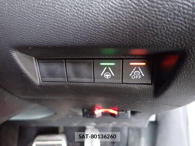 Peugeot 2008 2021-06 6614074-18