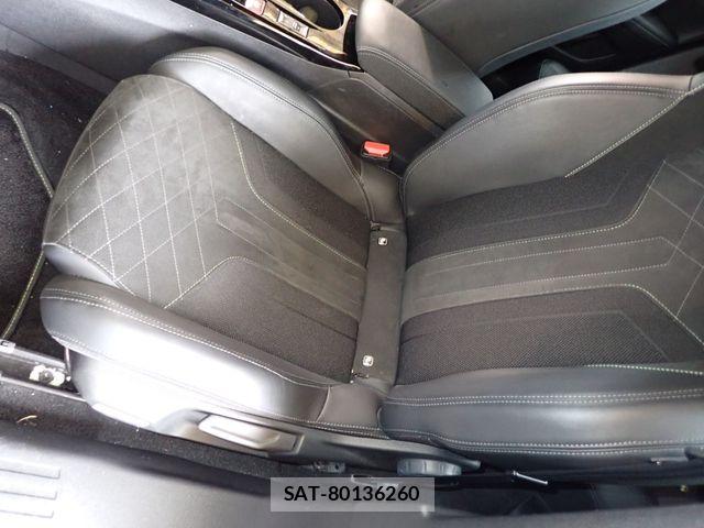 Peugeot 2008 2021-06 6614074-22