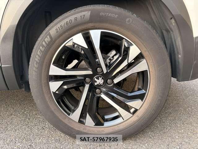 Peugeot 2008 2021-07 6614077-19