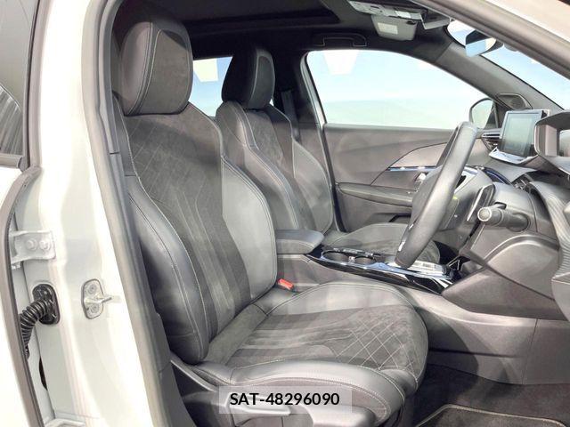 Peugeot 2008 2022-06 6614076-11