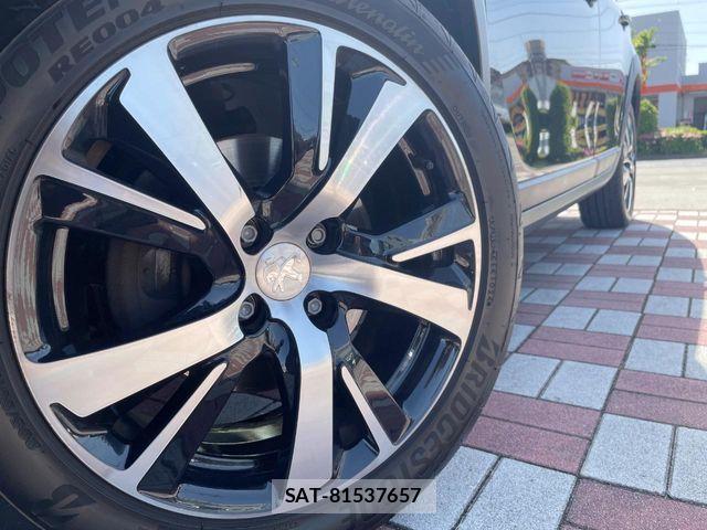 Peugeot 2008 2018-05 6614079-13