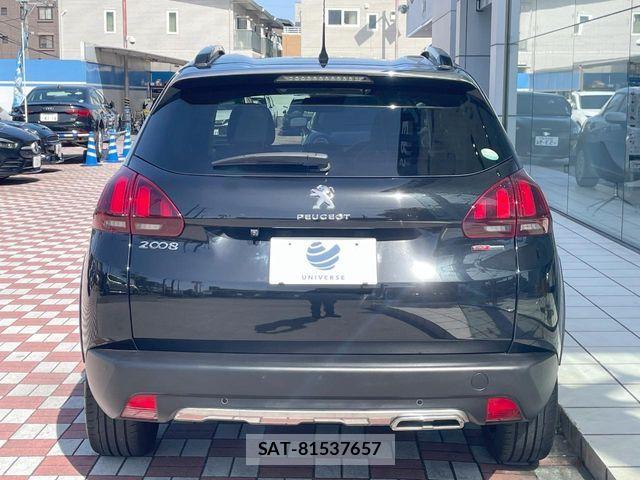 Peugeot 2008 2018-05 6614079-15