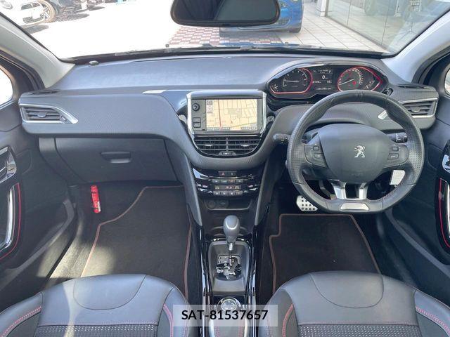 Peugeot 2008 2018-05 6614079-1