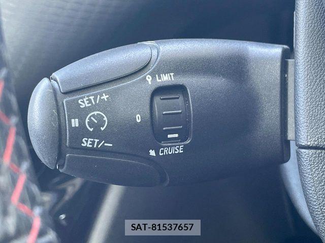 Peugeot 2008 2018-05 6614079-6