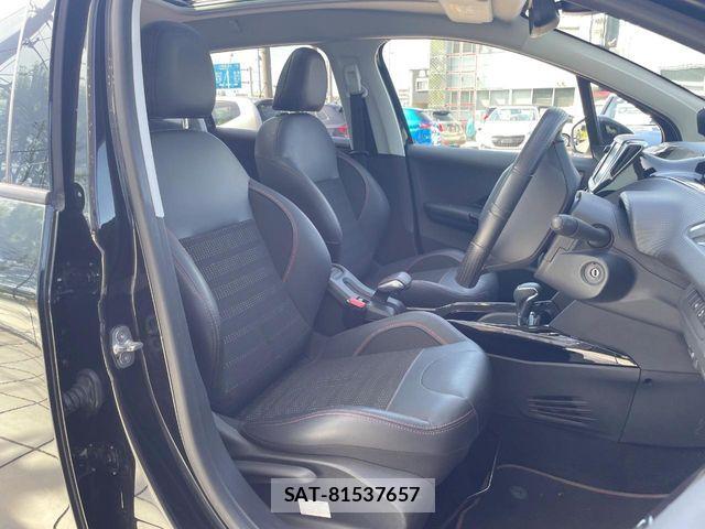 Peugeot 2008 2018-05 6614079-7