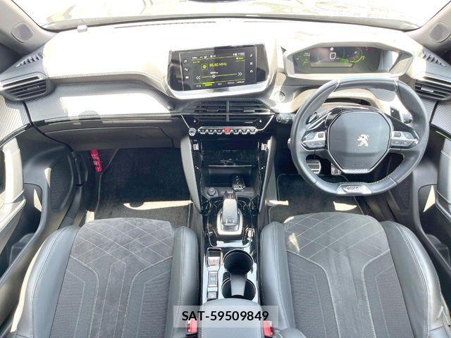 Peugeot 2008 2020-09 7060189-1