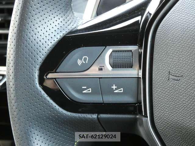 Peugeot 2008 2022-09 7223446-5