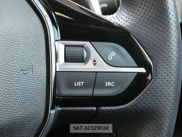 Peugeot 2008 2022-09 7223446-6