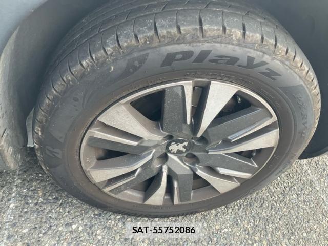 Peugeot 2008 2019-04 7218053-11