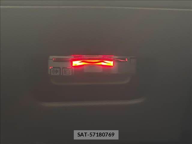 Peugeot 2008 2021-03 7223442-9