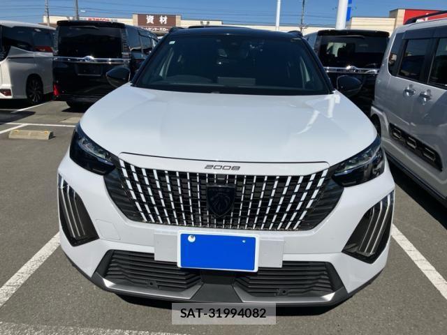 Peugeot 2008 2023-10 7215774-1