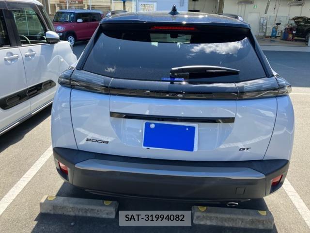 Peugeot 2008 2023-10 7215774-6