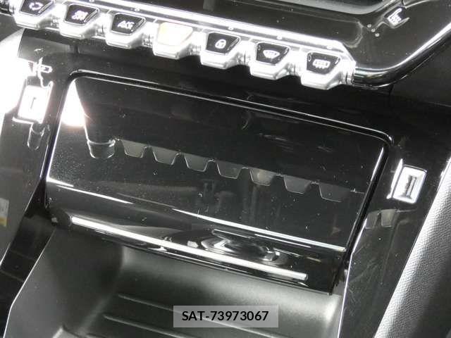 Peugeot 2008 2021-06 7223443-19
