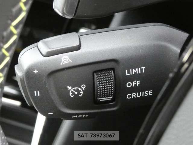 Peugeot 2008 2021-06 7223443-7