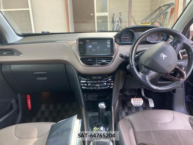 Peugeot 2008 2014-12 7223441-15
