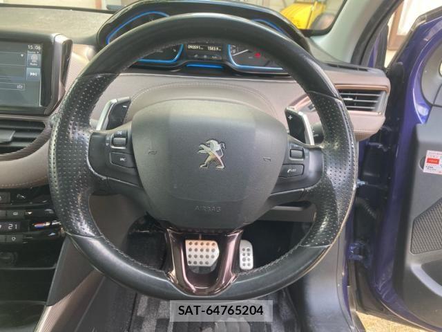 Peugeot 2008 2014-12 7223441-17