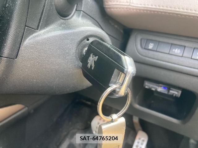 Peugeot 2008 2014-12 7223441-21