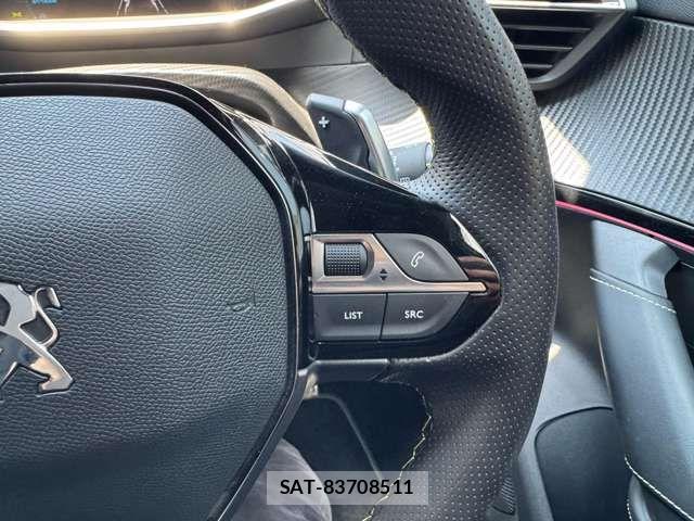 Peugeot 2008 2022-07 7251890-9