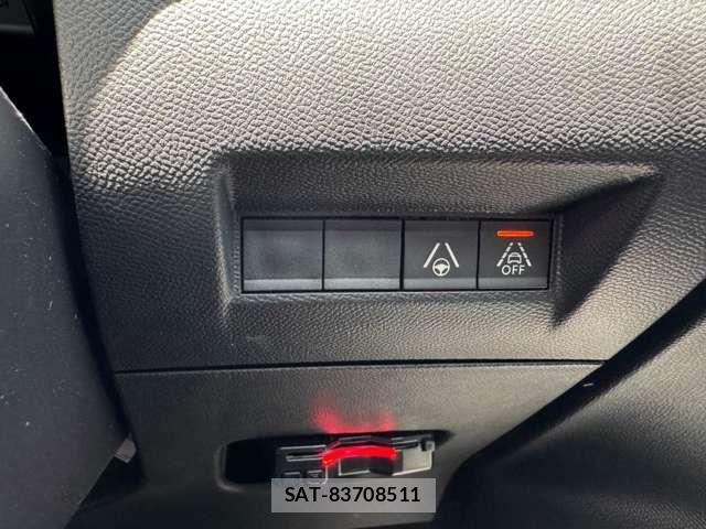 Peugeot 2008 2022-07 7251890-11