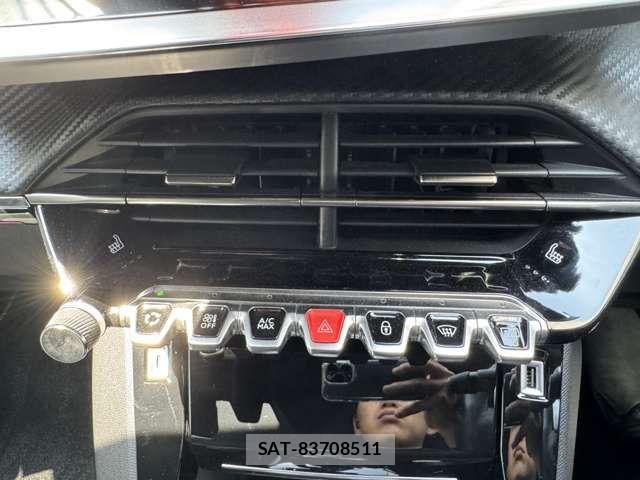 Peugeot 2008 2022-07 7251890-18