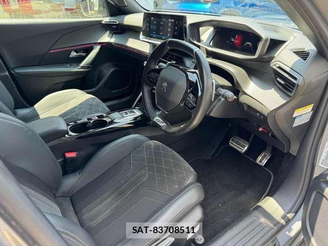 Peugeot 2008 2022-07 7251890-5