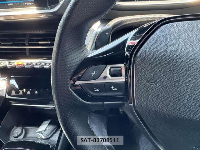 Peugeot 2008 2022-07 7251890-8